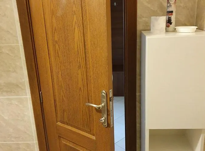 Отель Tiffany Apart *